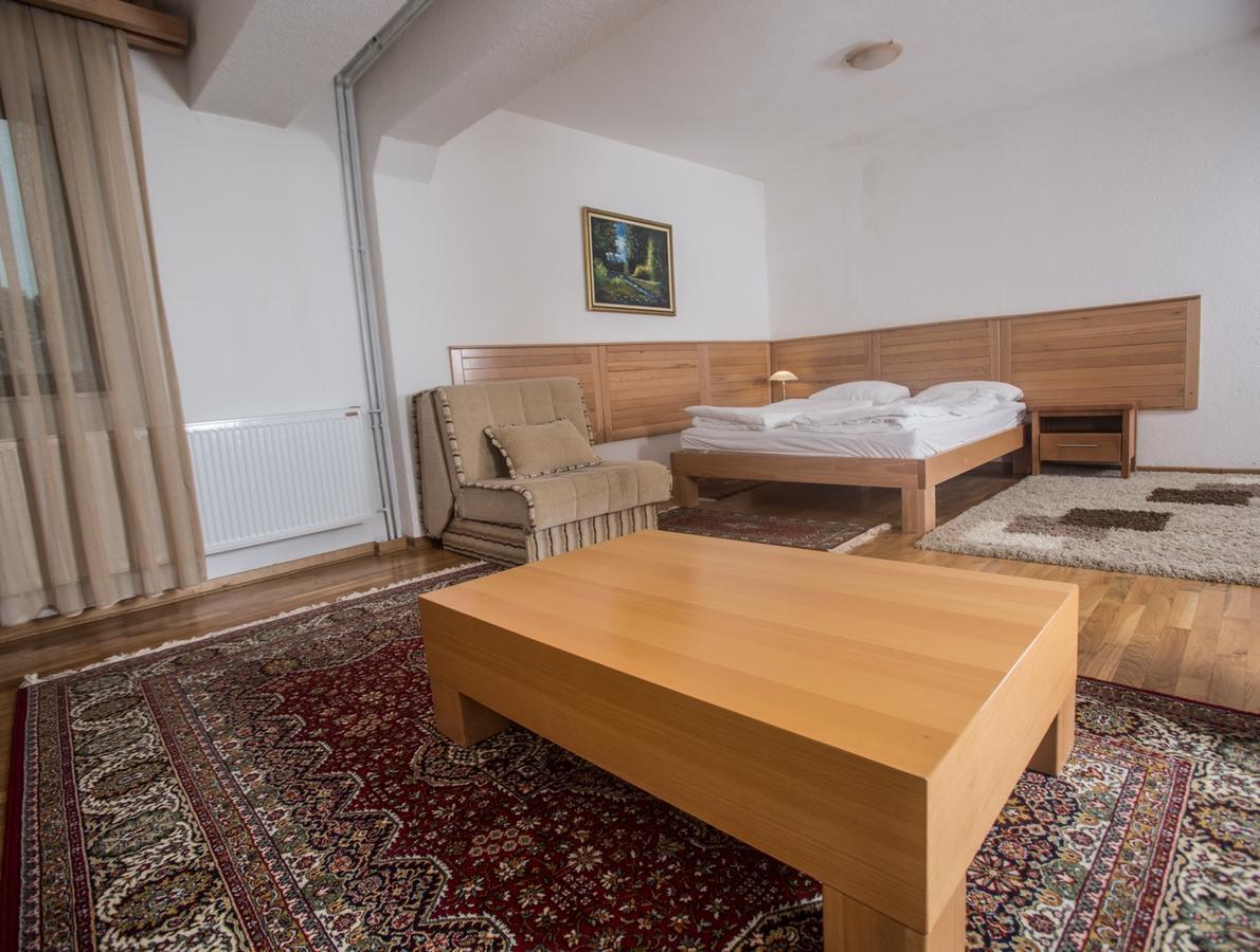 Hotel Borici Sjenica Extérieur photo